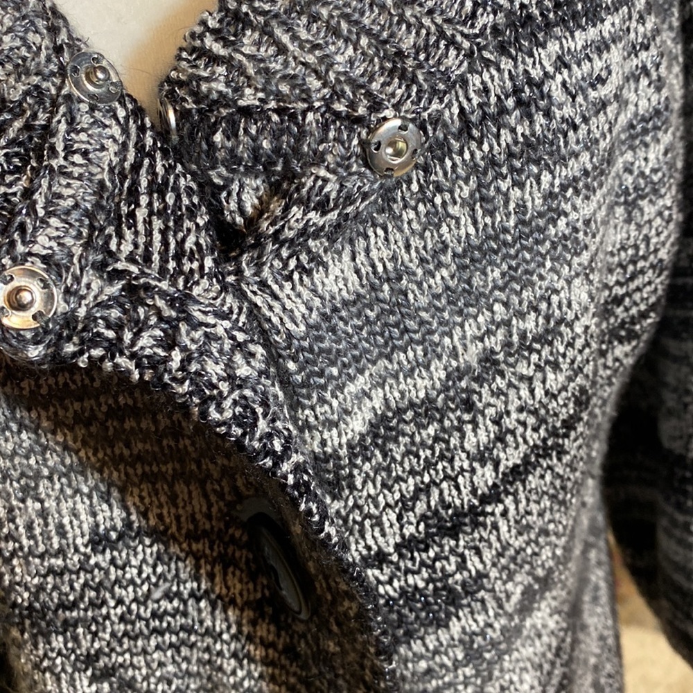 STYLE & CO XL CARDIGAN SWEATER BLACK WHITE W/ SILVER METALLIC THREAD Par… - Picture 6 of 13